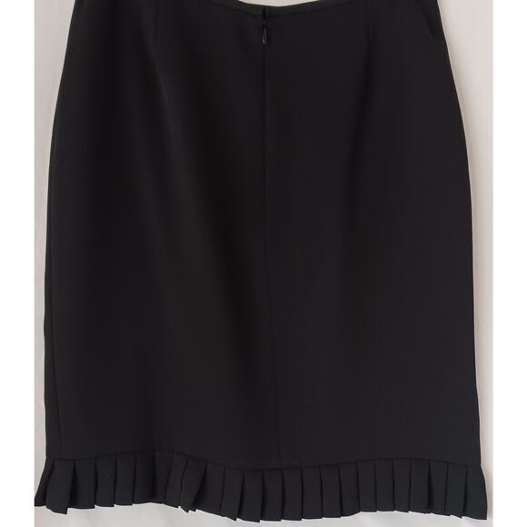 Dressbarn Women's Black Skirt With Ruffle Hem Size12 - Picture 2 of 6